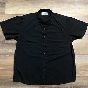 DIXXON Black Short-Sleeve Button-Down Shirt